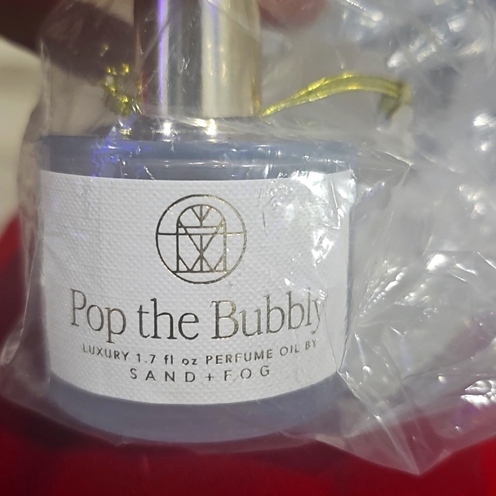 POP THE BUBBLY *sand + fog*